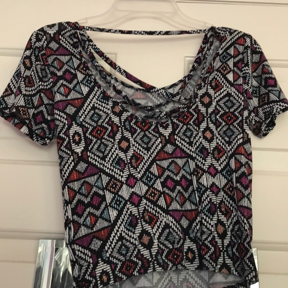 Patterned crop top - Picture 2 of 2